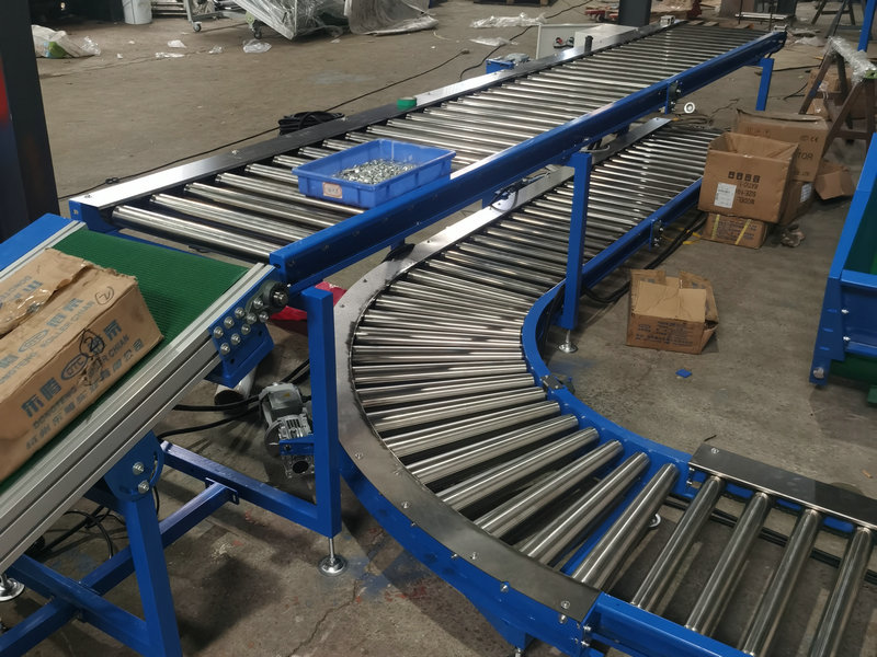 ?轉(zhuǎn)彎?rùn)C(jī)輸送設(shè)備１５