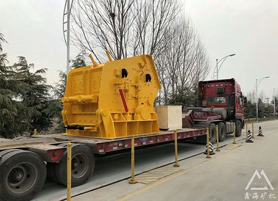 反擊破碎機